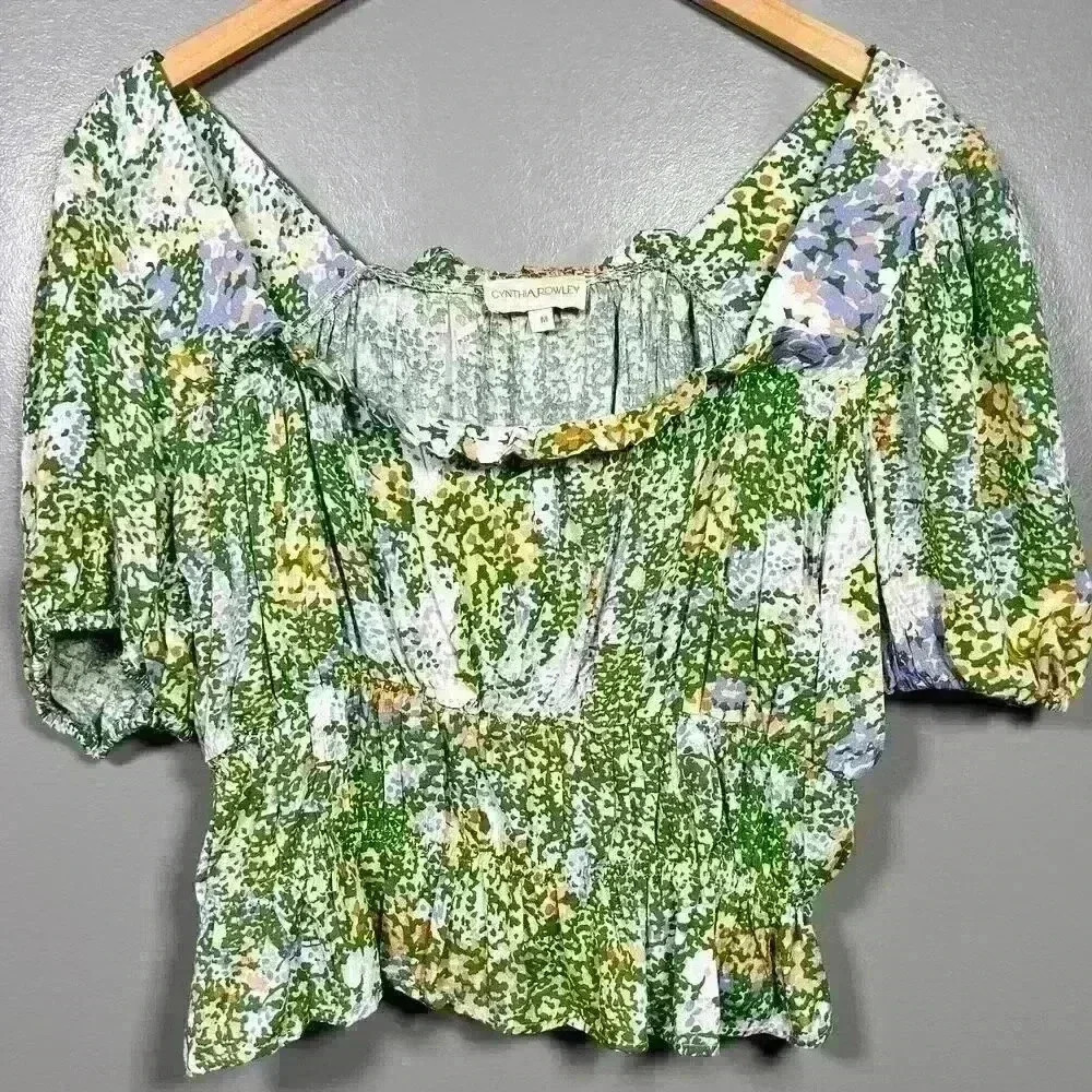 CYNTHIA ROWLEY Ruffle Floral Top Crop Cottagecore Off Shoulder Women Med